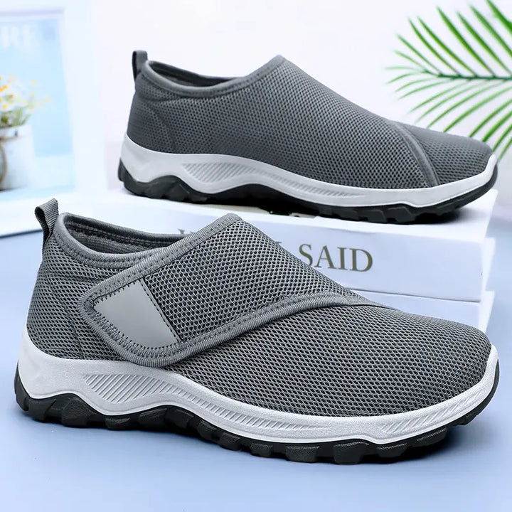 Grey men&