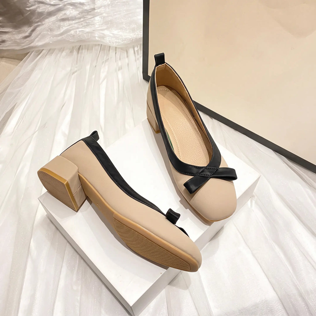 Xyloxa - Square Toe Bow Detail Flats