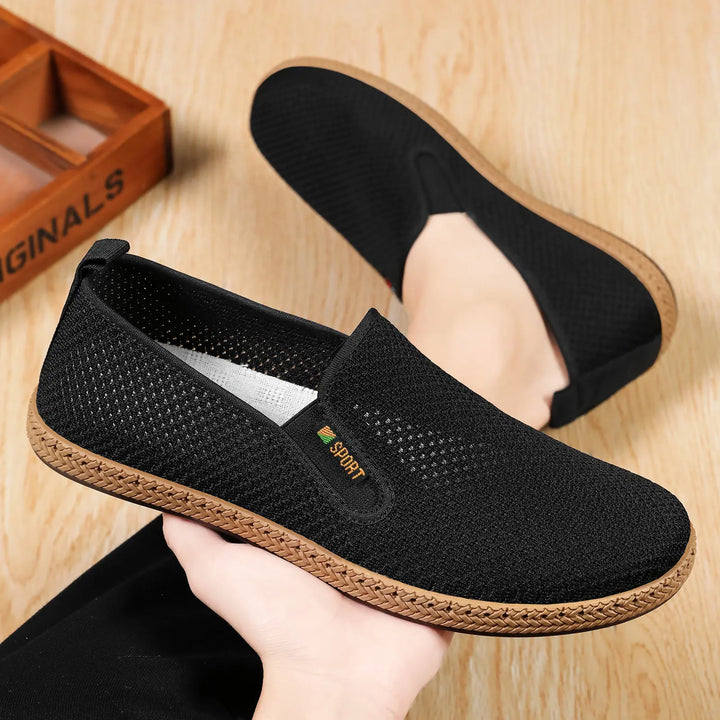 Black breathable mesh men&