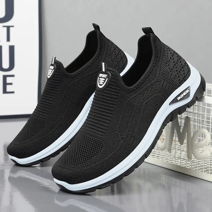 A pair of black Kaelos men&