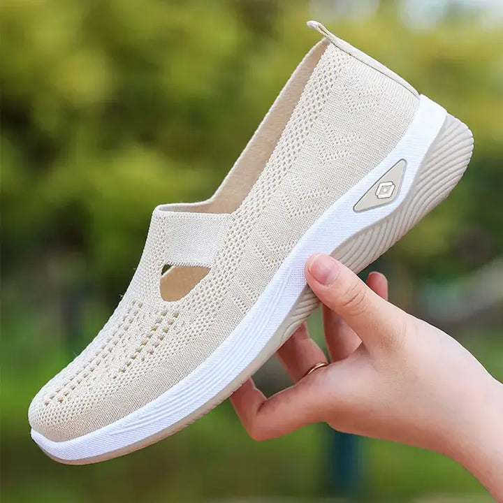Kaveli women&