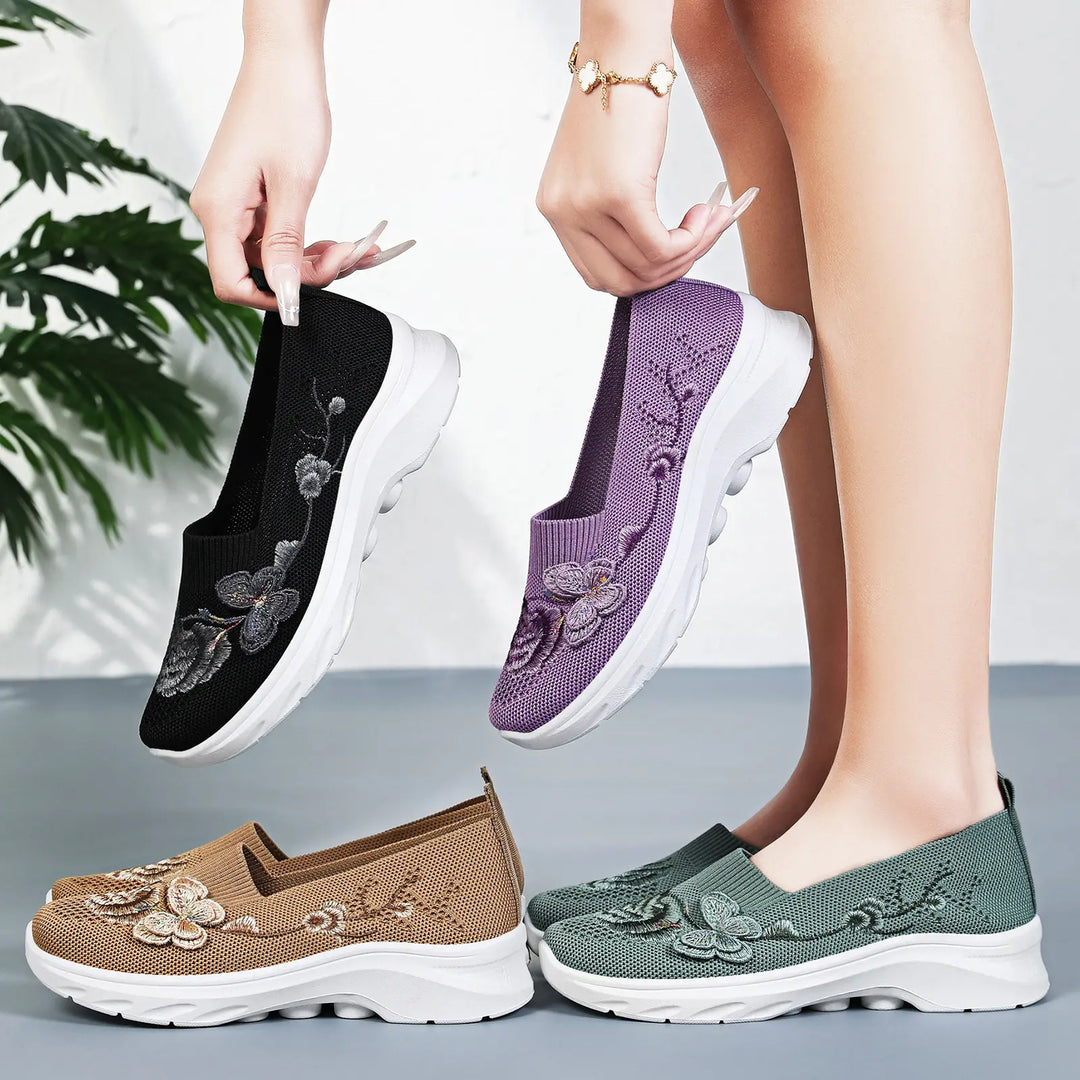 Showcasing Kezari women&