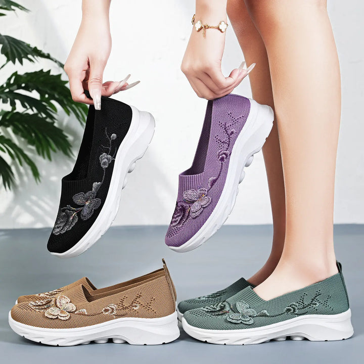 Showcasing Kezari women&