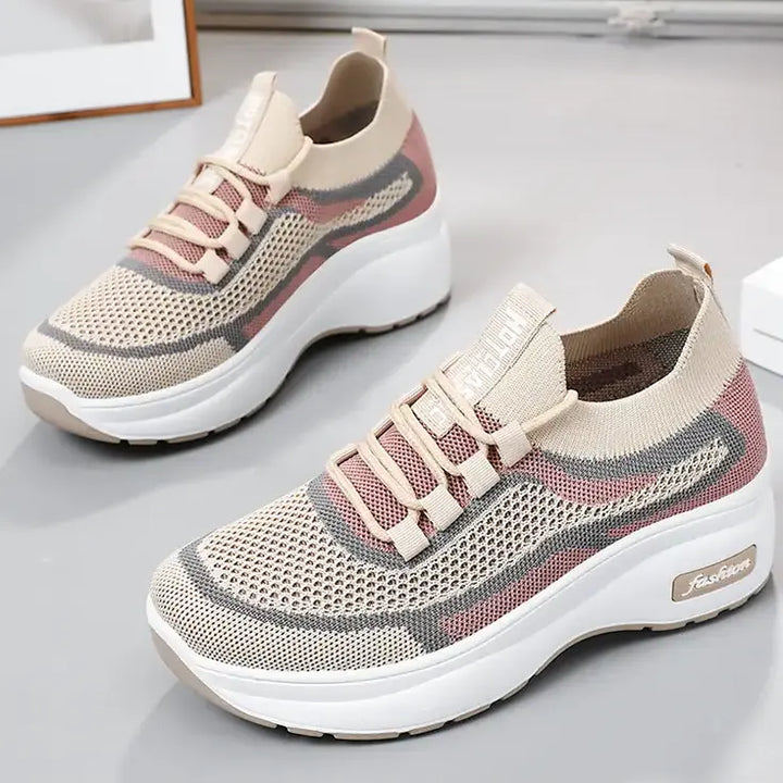 Chunky platform trainers for women in blush pink knit with a striped pattern, featuring grey laces and a white sole with &