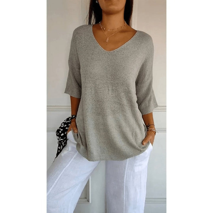 Linen V-Neck Blouse with 3/4 Sleeves